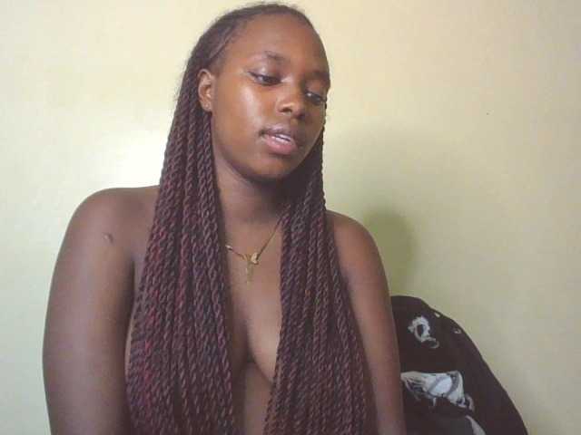 Sexykitty4's BongaCams show and profile