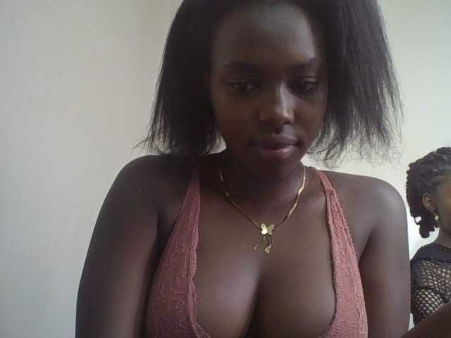 Sexykitty4's BongaCams show and profile