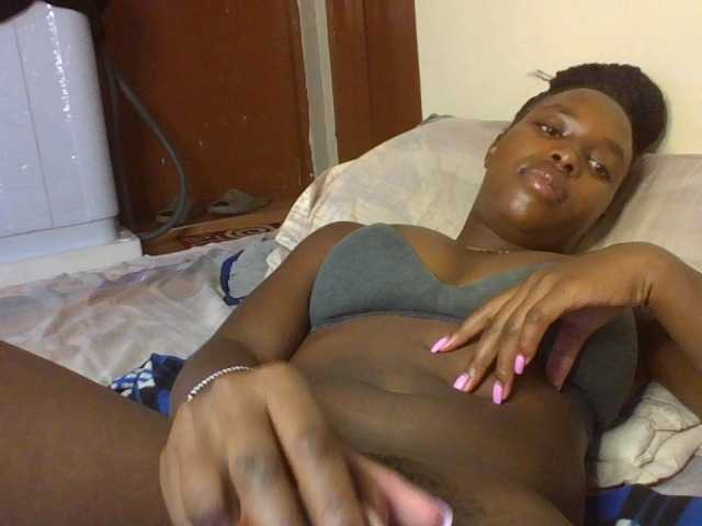 Sexykitty4's BongaCams show and profile