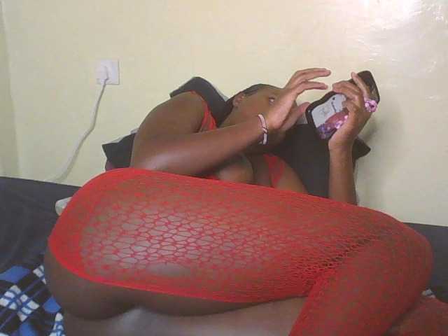 Sexykitty4's BongaCams show and profile