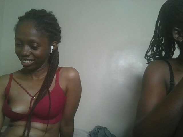 Sexykitty4's BongaCams show and profile