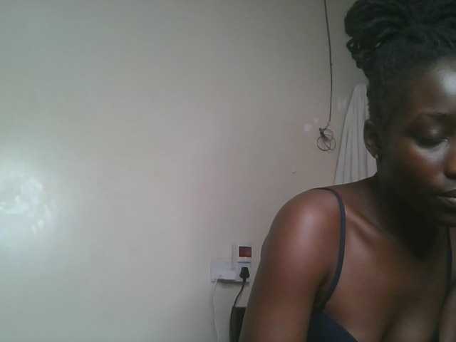 Sexykitty4's BongaCams show and profile