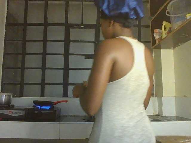 Sexykitty4's BongaCams show and profile