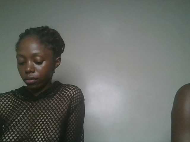 Sexykitty4's BongaCams show and profile