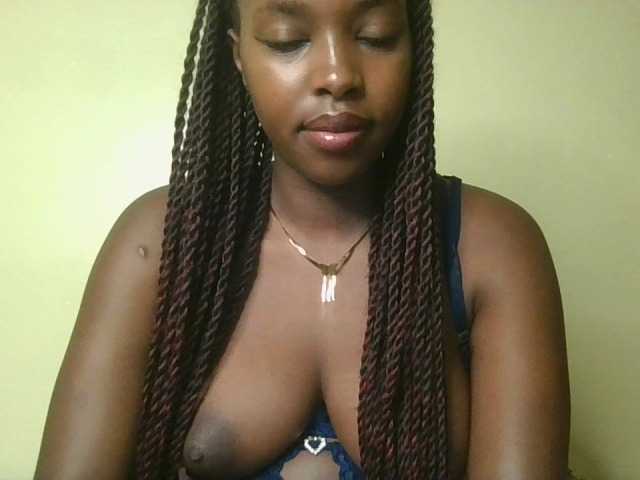 Sexykitty4's BongaCams show and profile