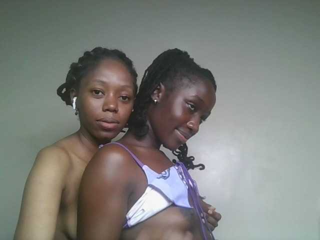 Sexykitty4's BongaCams show and profile