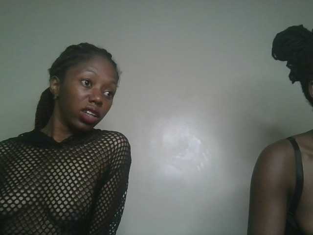 Sexykitty4's BongaCams show and profile