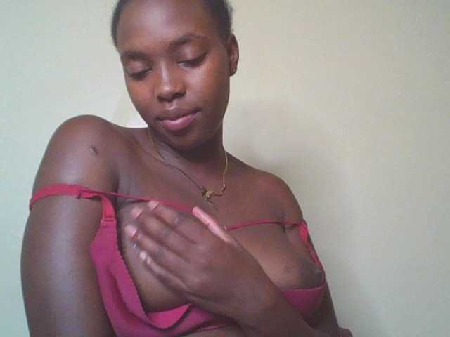 Sexykitty4's BongaCams show and profile