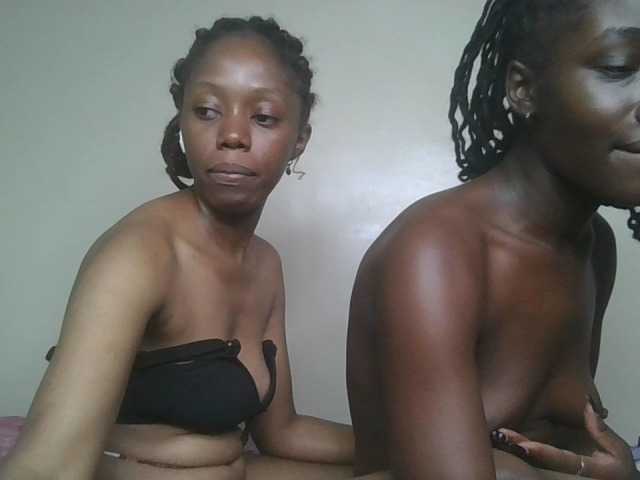 Sexykitty4's BongaCams show and profile