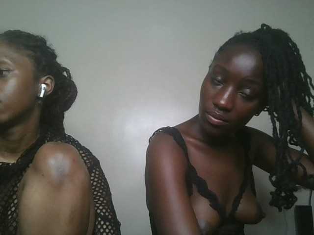 Sexykitty4's BongaCams show and profile