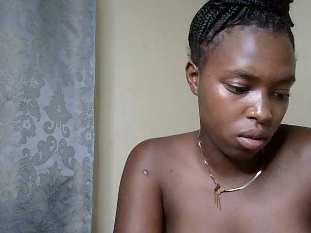 Sexykitty4's BongaCams show and profile