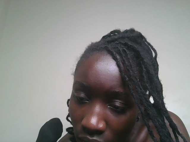 Sexykitty4's BongaCams show and profile