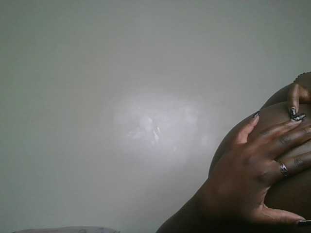 Sexykitty4's BongaCams show and profile