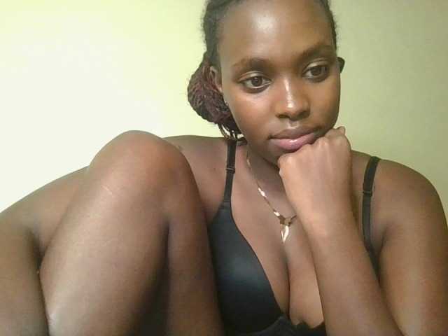 Sexykitty4's BongaCams show and profile