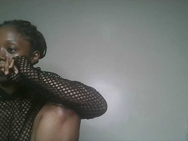 Sexykitty4's BongaCams show and profile