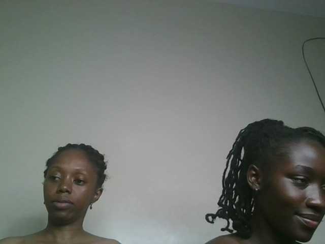 Sexykitty4's BongaCams show and profile