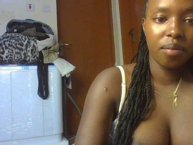 Sexykitty4's BongaCams show and profile