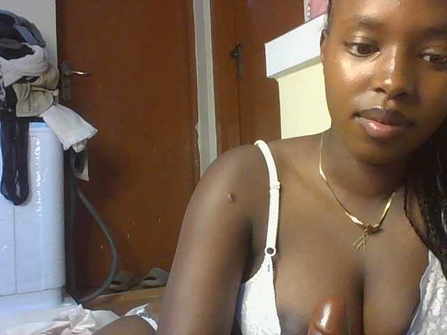 Sexykitty4 — hello daddy am new here but with amaizing skilss,,,come and testify for yourself.....am a sexy diva ,,,,lemme give u pussy and anal tours