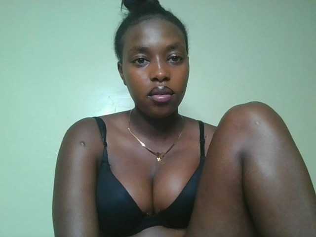 Sexykitty4 live cam profile