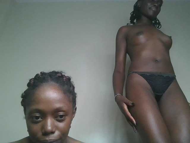 Sexykitty4's BongaCams show and profile