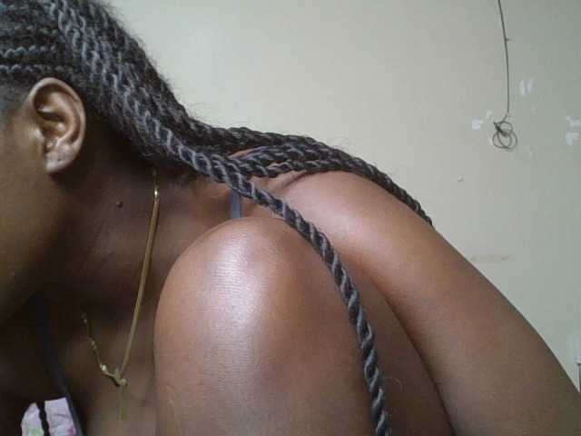 Sexykitty4's BongaCams show and profile