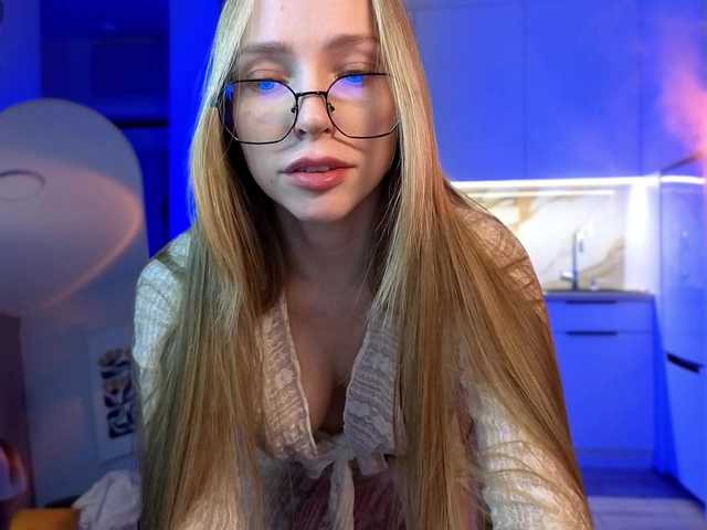 BritaKiss's BongaCams show and profile