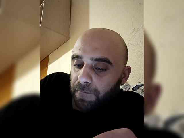 Levan8 Live Webcam on BongaCams