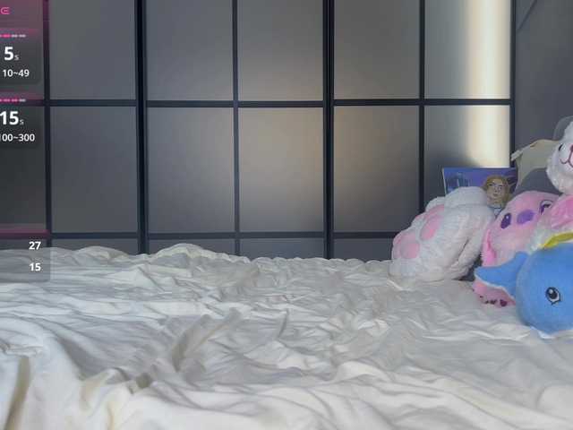 MiraJuicyJune's BongaCams show and profile