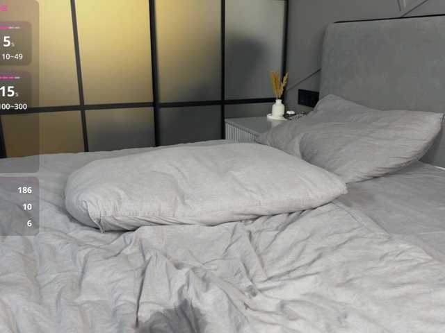 MiraJuicyJune's BongaCams show and profile