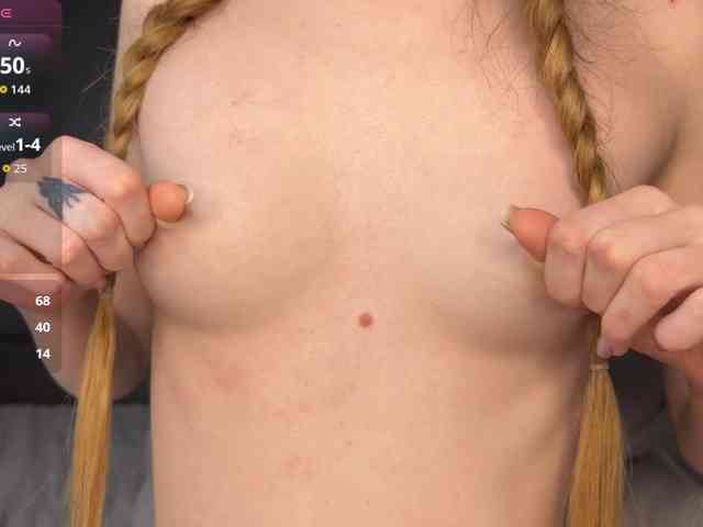 MiraJuicyJune MiraJuicyJune