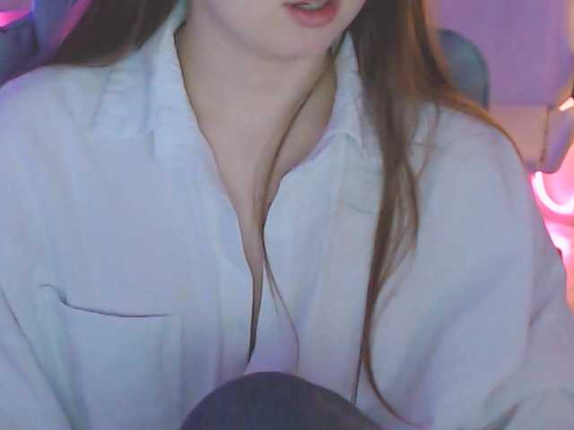 sofinovvak's BongaCams show and profile