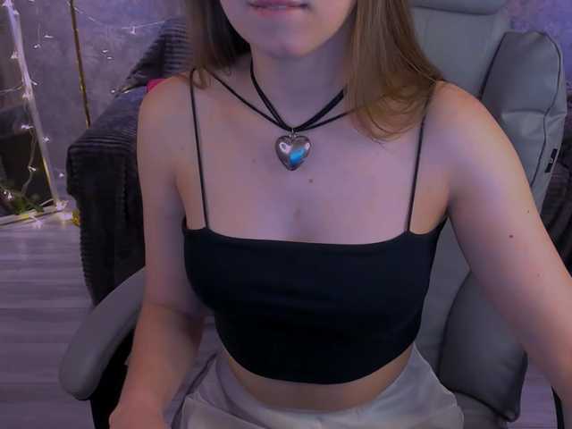 sofinovvak's BongaCams show and profile