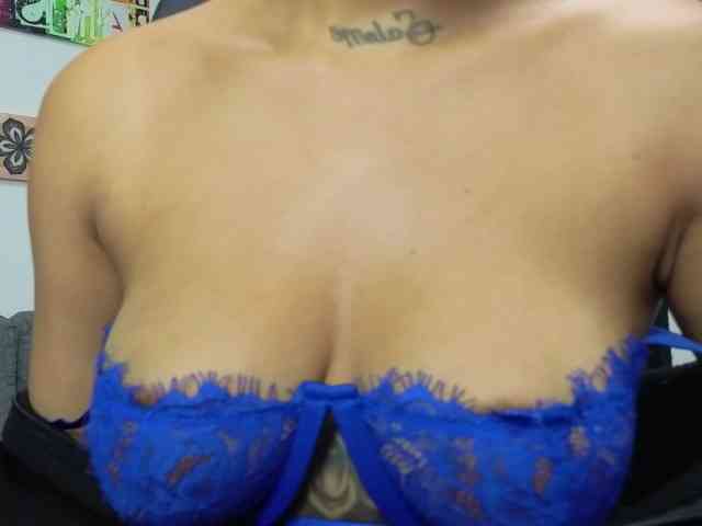 ScarlethJonz1 webcam