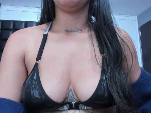 ScarlethJonz1 webcam