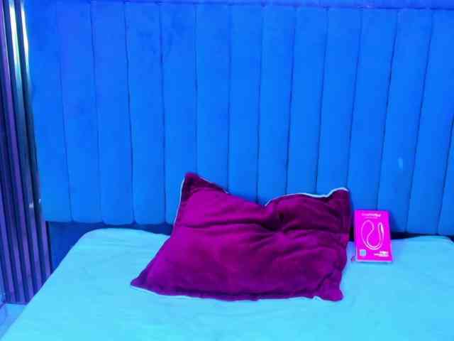 ScarlethJonz1 webcam