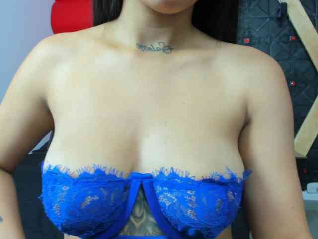 ScarlethJonz1 webcam