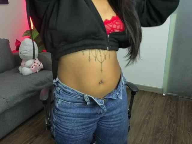 ScarlethJonz1 webcam