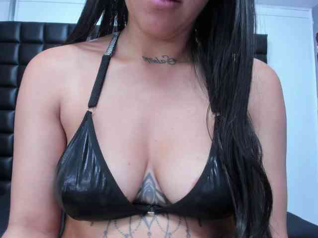 ScarlethJonz1 webcam