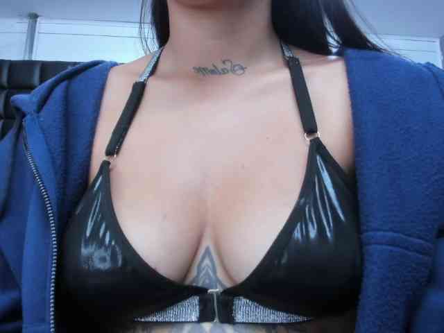 ScarlethJonz1 webcam