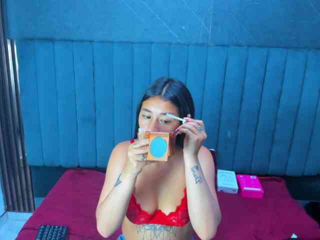 ScarlethJonz1 webcam