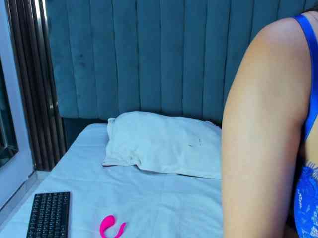 ScarlethJonz1 webcam