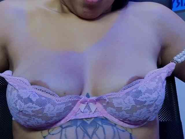 ScarlethJonz1 webcam