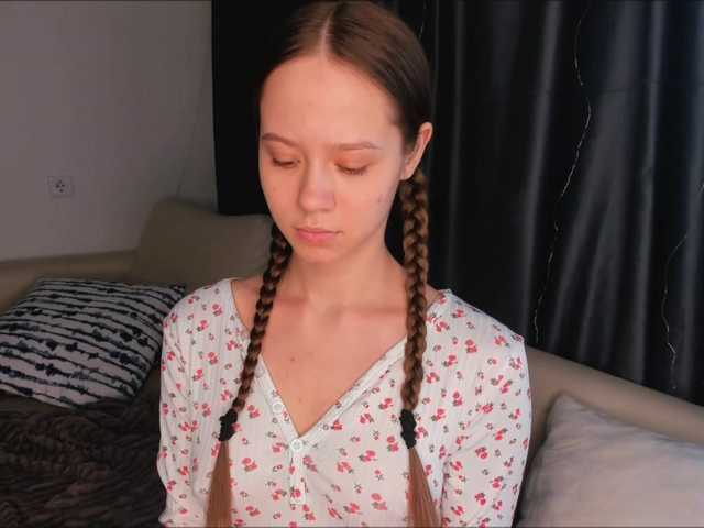 ViollaFoxxy – webcam model profile photo