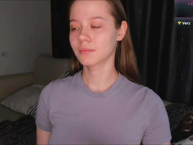 ViollaFoxxy – webcam model profile photo