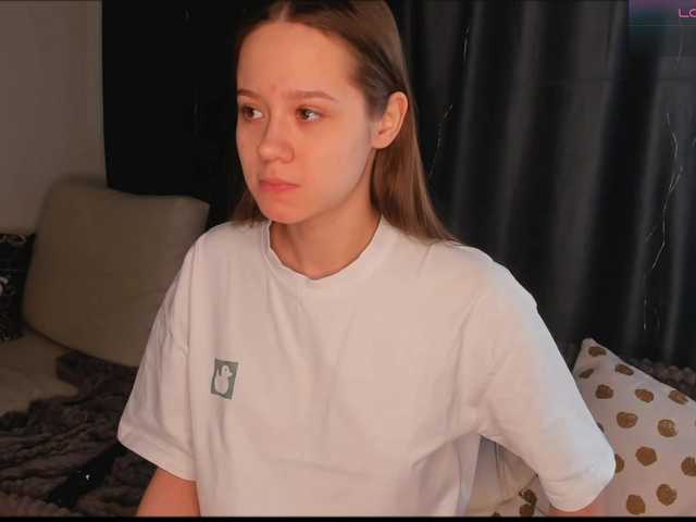 ViollaFoxxy – webcam model profile photo