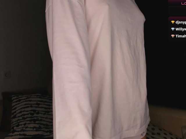 ViollaFoxxy webcam stream