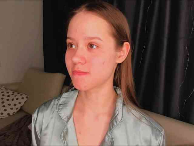ViollaFoxxy webcam
