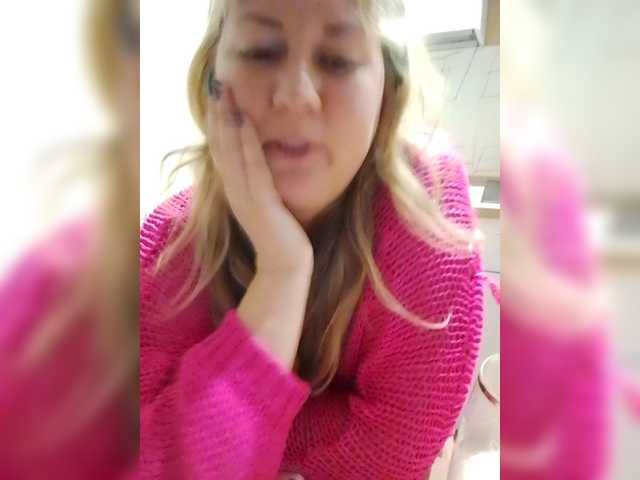 Russianbunny96's BongaCams show and profile