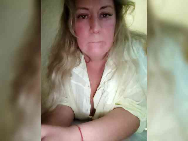 Russianbunny96 webcam