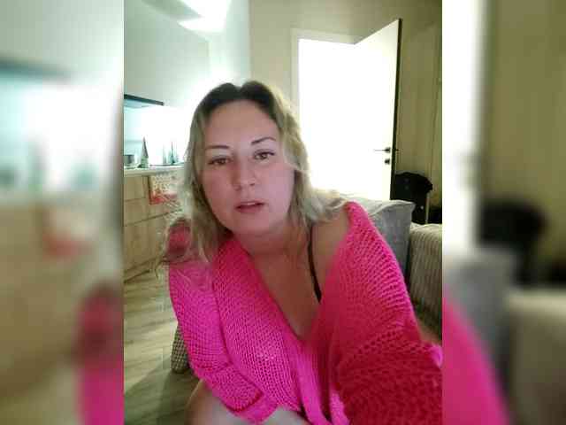 Russianbunny96 webcam